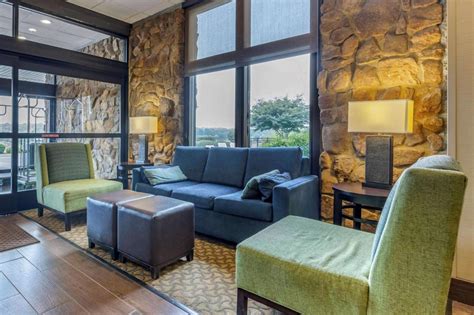 comfort inn danville va|Comfort Inn & Suites Near Danville Mall .